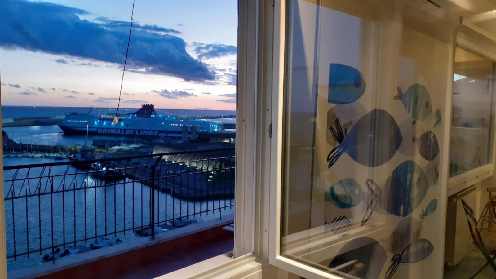 Mare Fuori Apartment Civitavecchia Exterior foto